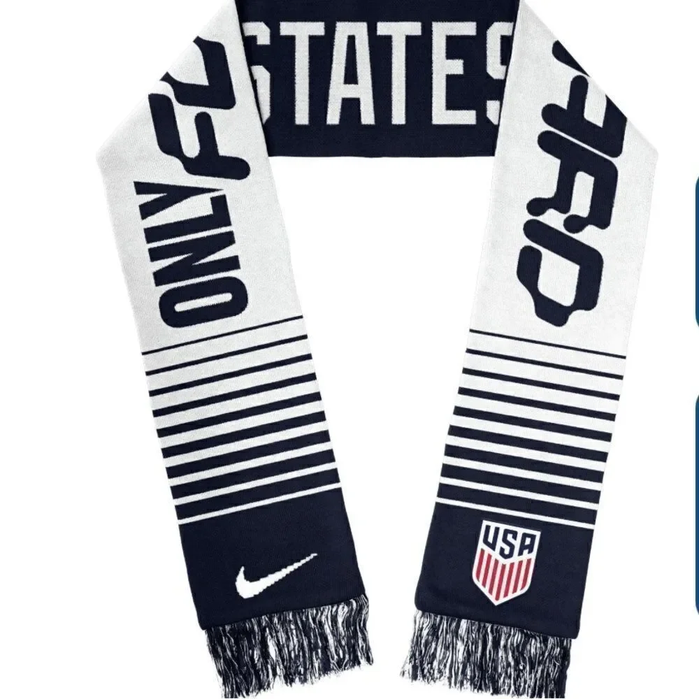 NIKE USA LOCAL VERBIAGE SCARF NwT